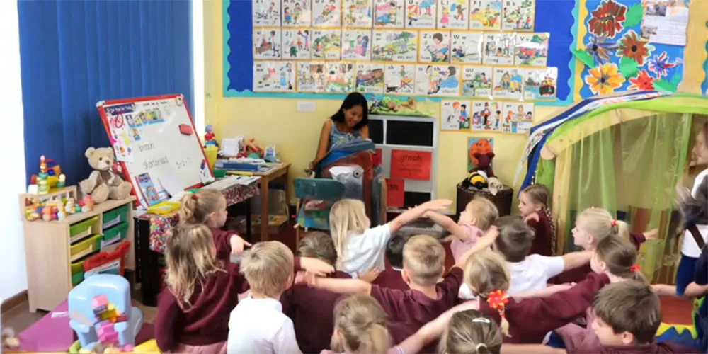 JOLLY-PHONICS-AT-THE-UKC.jpg