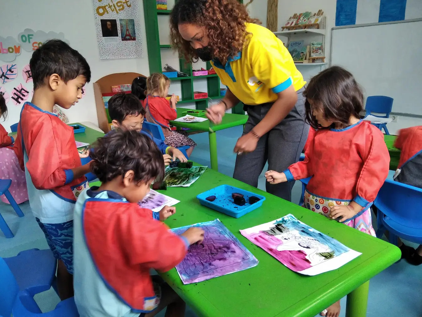 Painting-activity-at-UKC